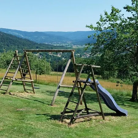 Blanche-roche, En Lisiere De Foret Nyaraló *